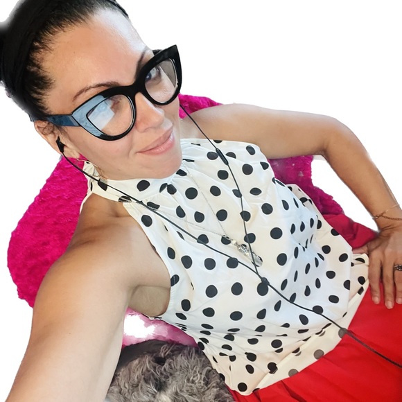 Meet your Seller, Emmy B! - Picture 14 of 14